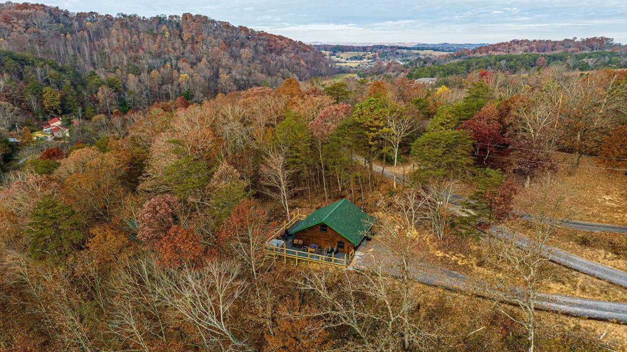 Mountain Whispers Villa Sevierville Exterior photo