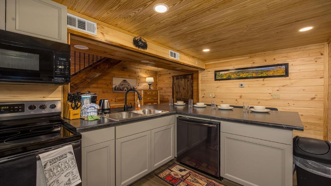 Mountain Whispers Villa Sevierville Exterior photo