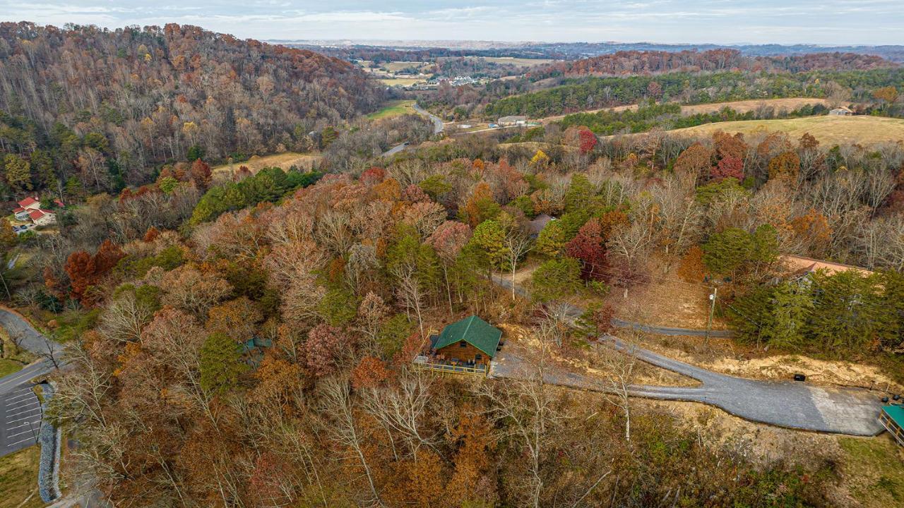 Mountain Whispers Villa Sevierville Exterior photo